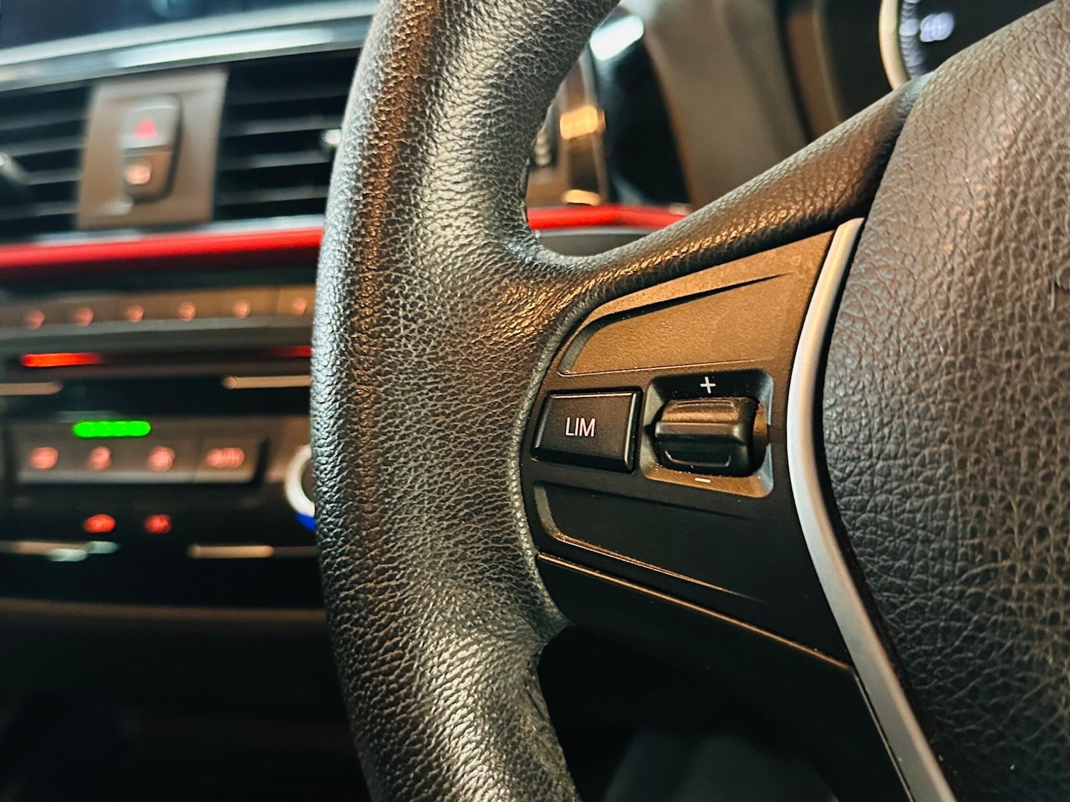 Used BMW 1 Series 2019 for sale - 76538388: Photo 53