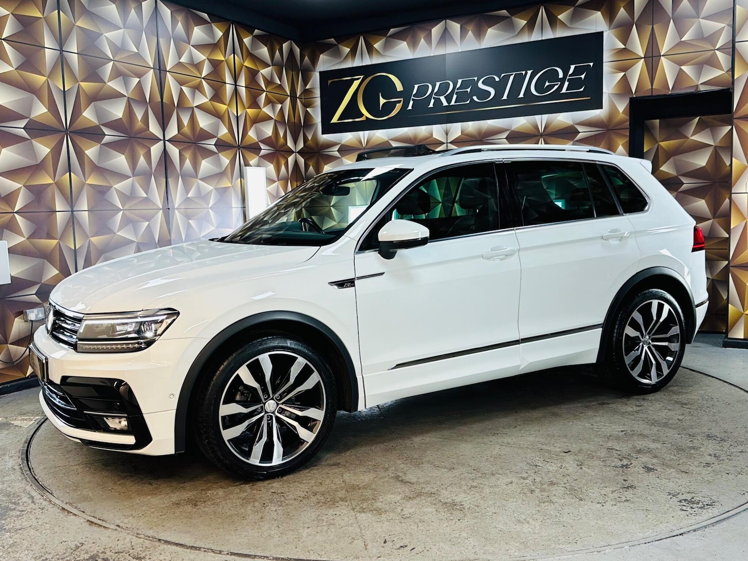 Used Volkswagen Tiguan 2020 for sale - 76538834: Photo 19