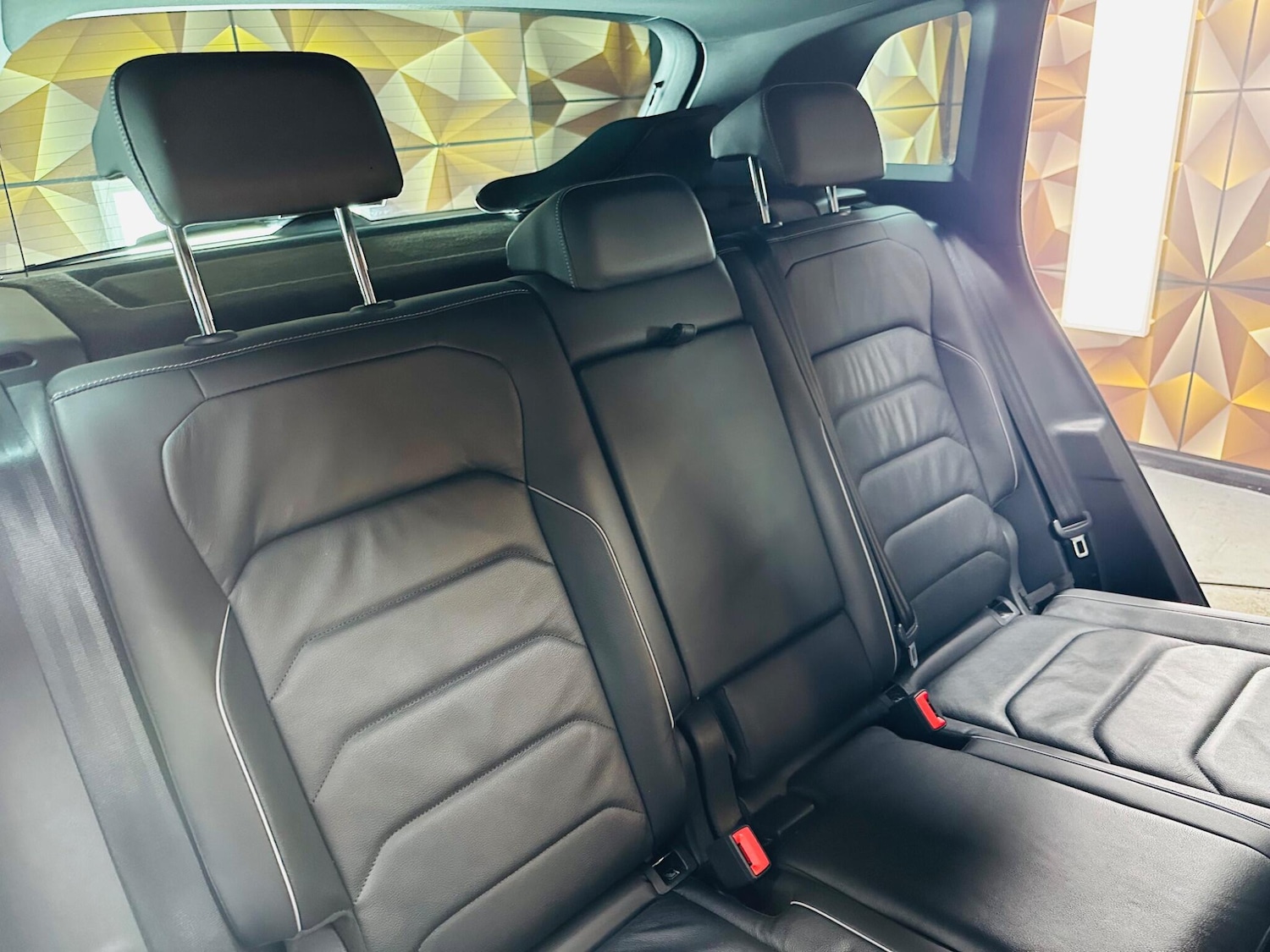 Used Volkswagen Tiguan 2020 for sale - 76538834: Photo 26