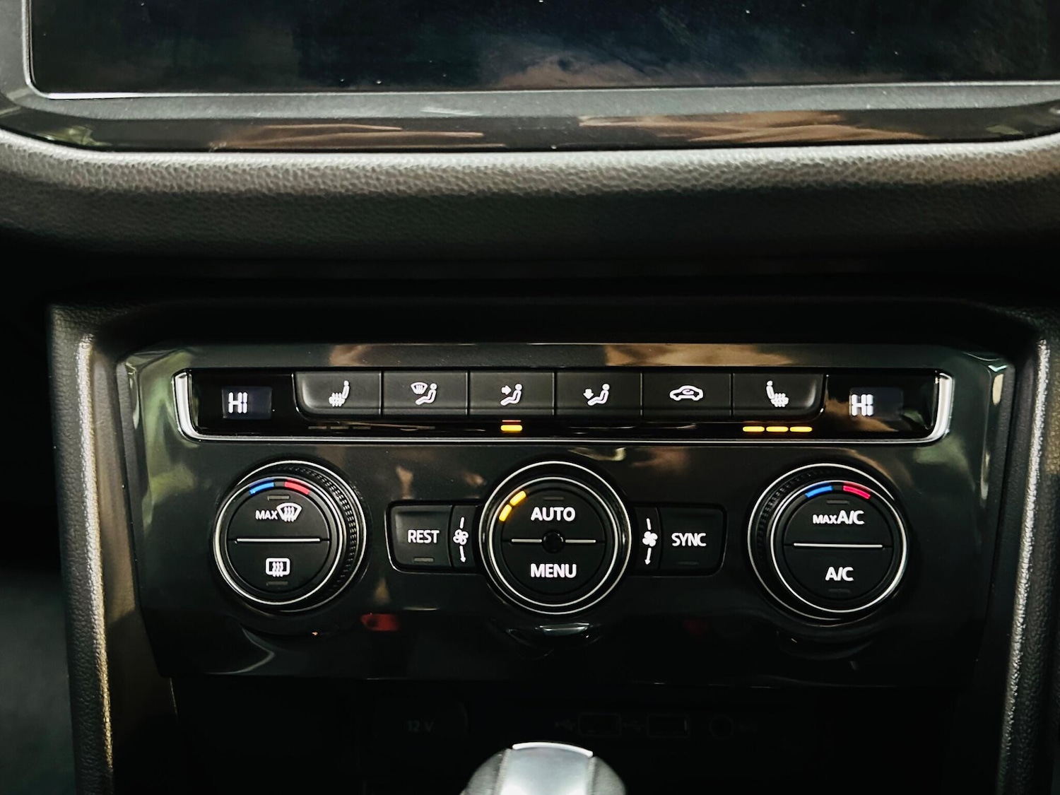 Used Volkswagen Tiguan 2020 for sale - 76538834: Photo 57