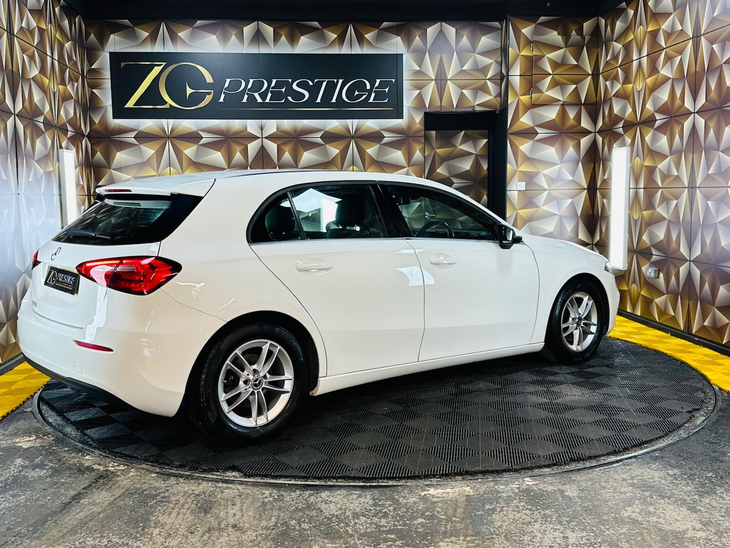 Used Mercedes-Benz A-Class for sale - 77853085: Photo 19
