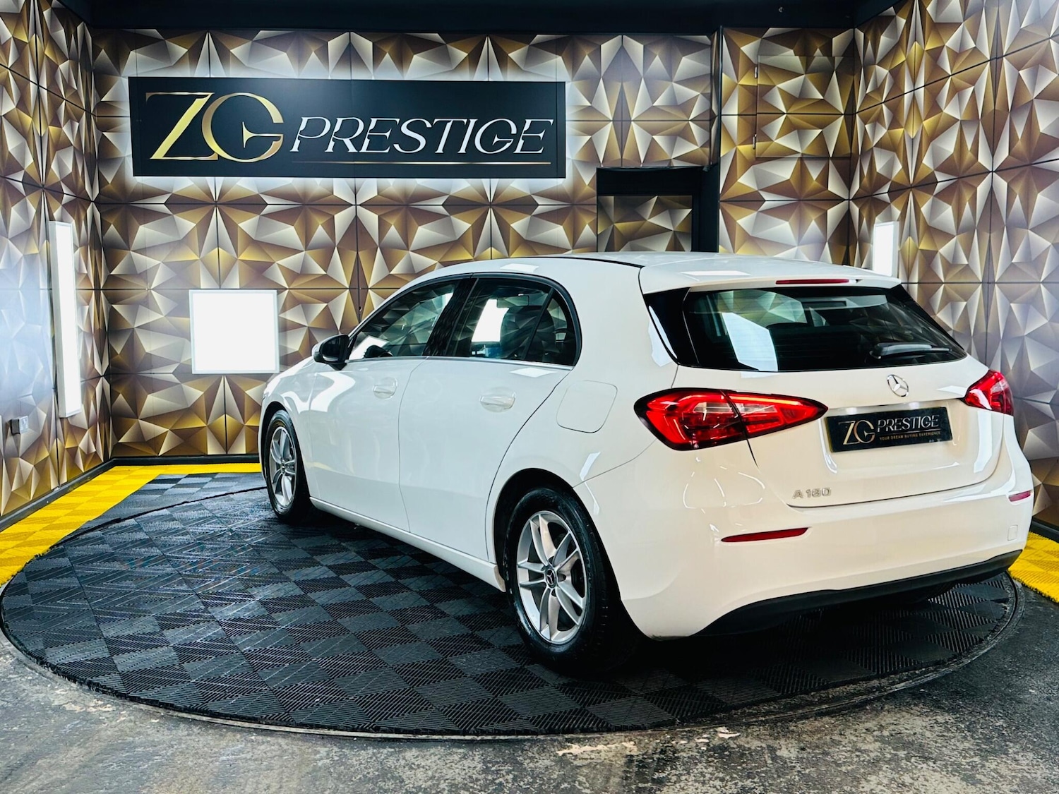 Used Mercedes-Benz A-Class for sale - 77853085: Photo 29