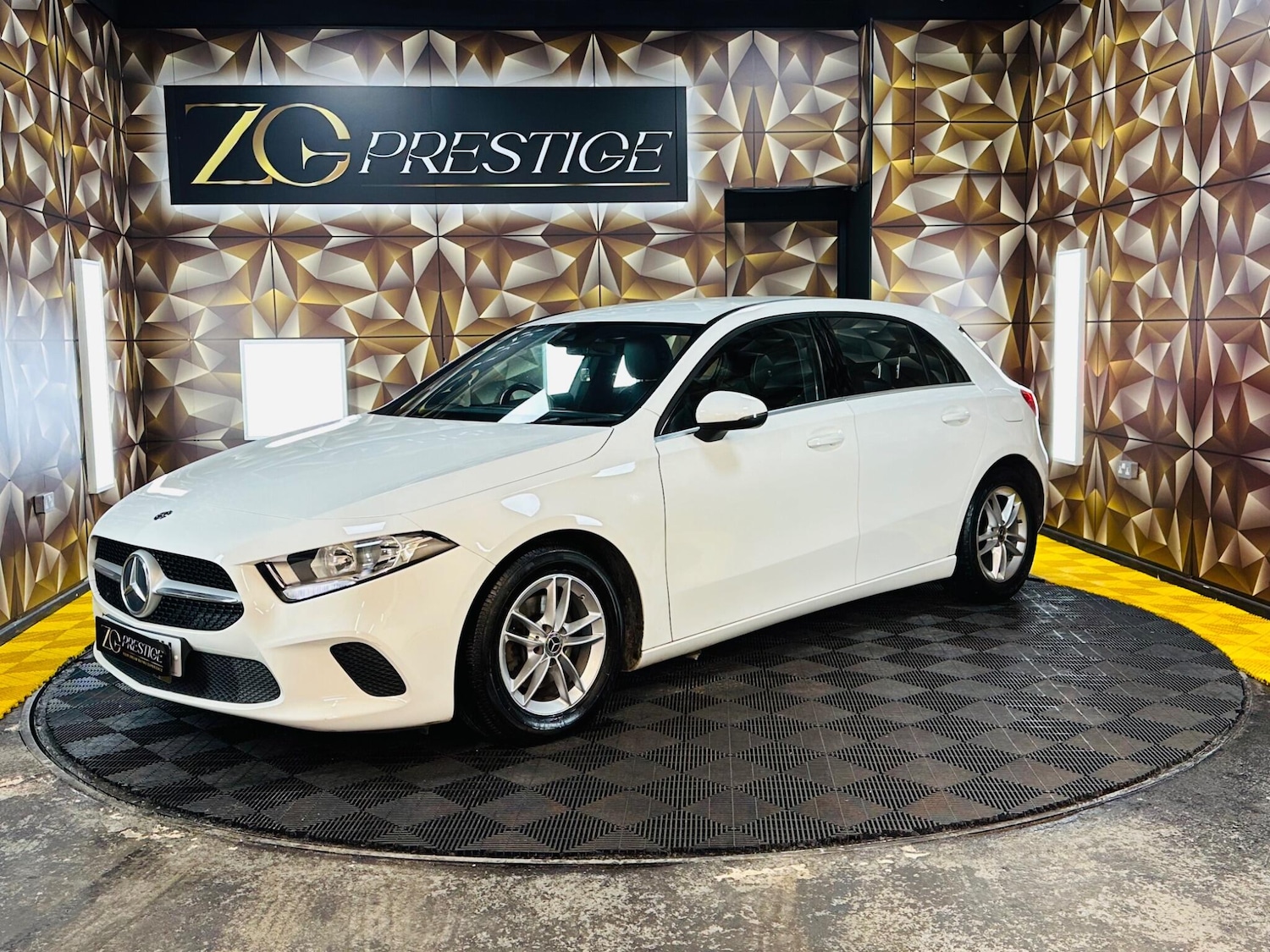 Used Mercedes-Benz A-Class for sale - 77853085: Photo 41