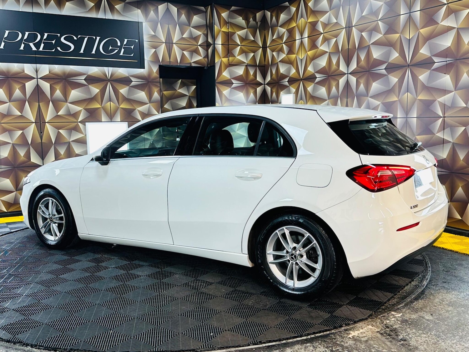 Used Mercedes-Benz A-Class for sale - 77853085: Photo 42