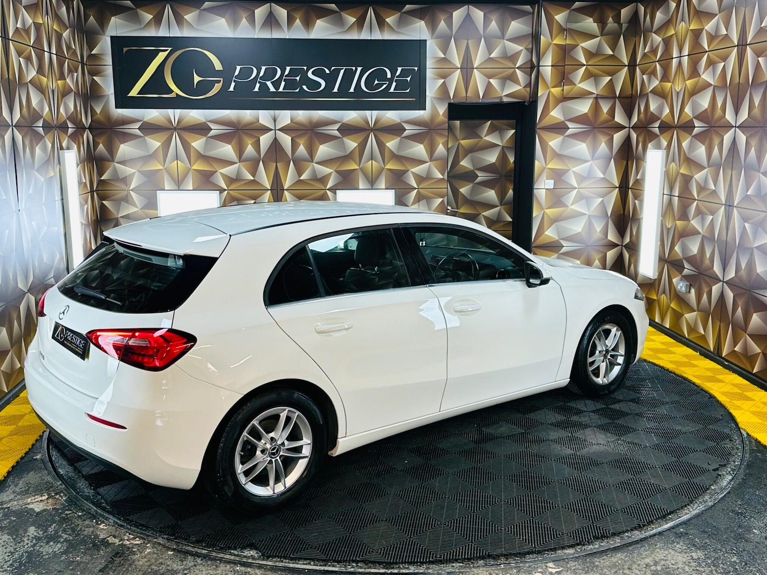 Used Mercedes-Benz A-Class for sale - 77853085: Photo 7