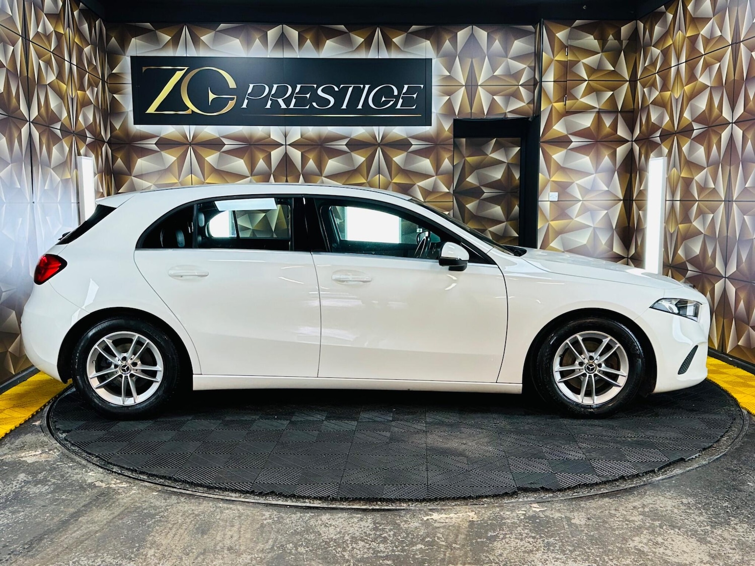 Used Mercedes-Benz A-Class for sale - 77853085: Photo 9