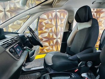 Used Citroen Grand C4 Picasso 2019 for sale - 78275577: Photo