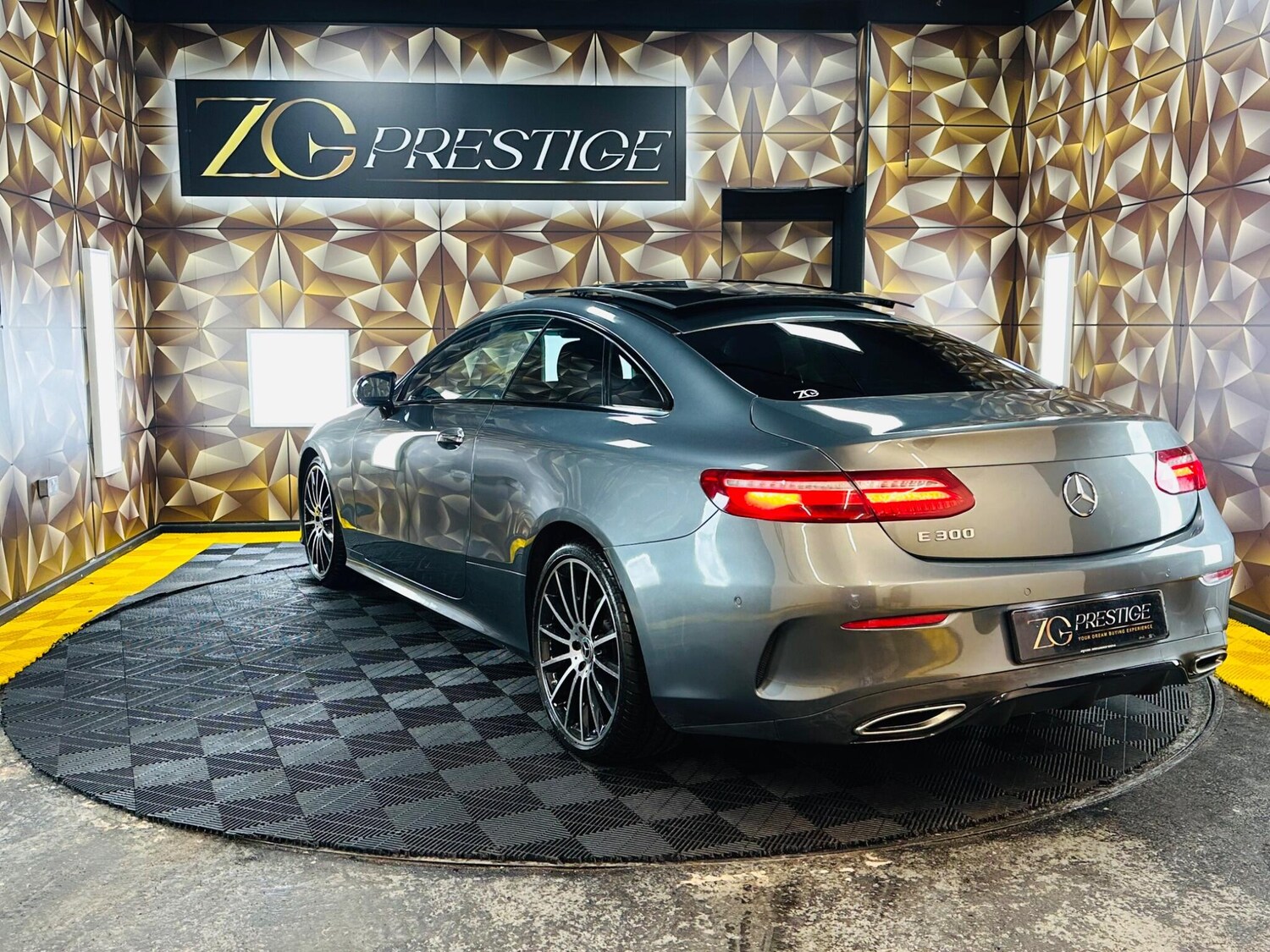 Used Mercedes-Benz E Class 2018 for sale - 77783179: Photo 31