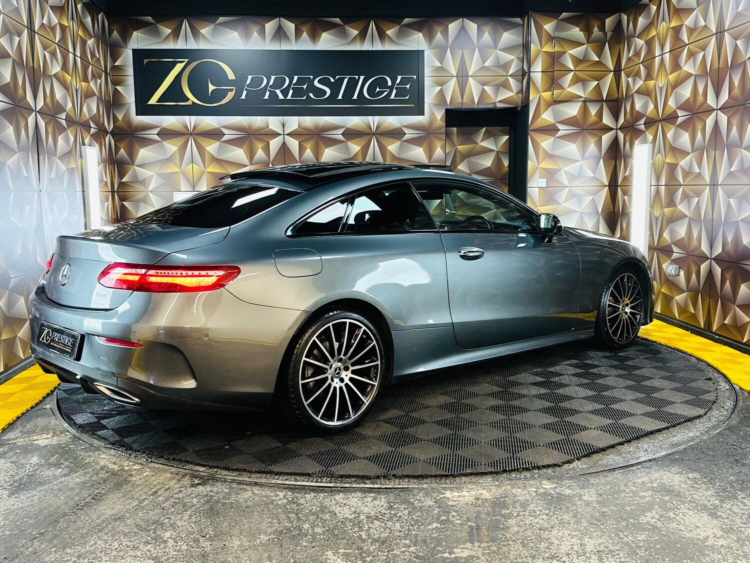 Used Mercedes-Benz E Class 2018 for sale - 77783179: Photo 44