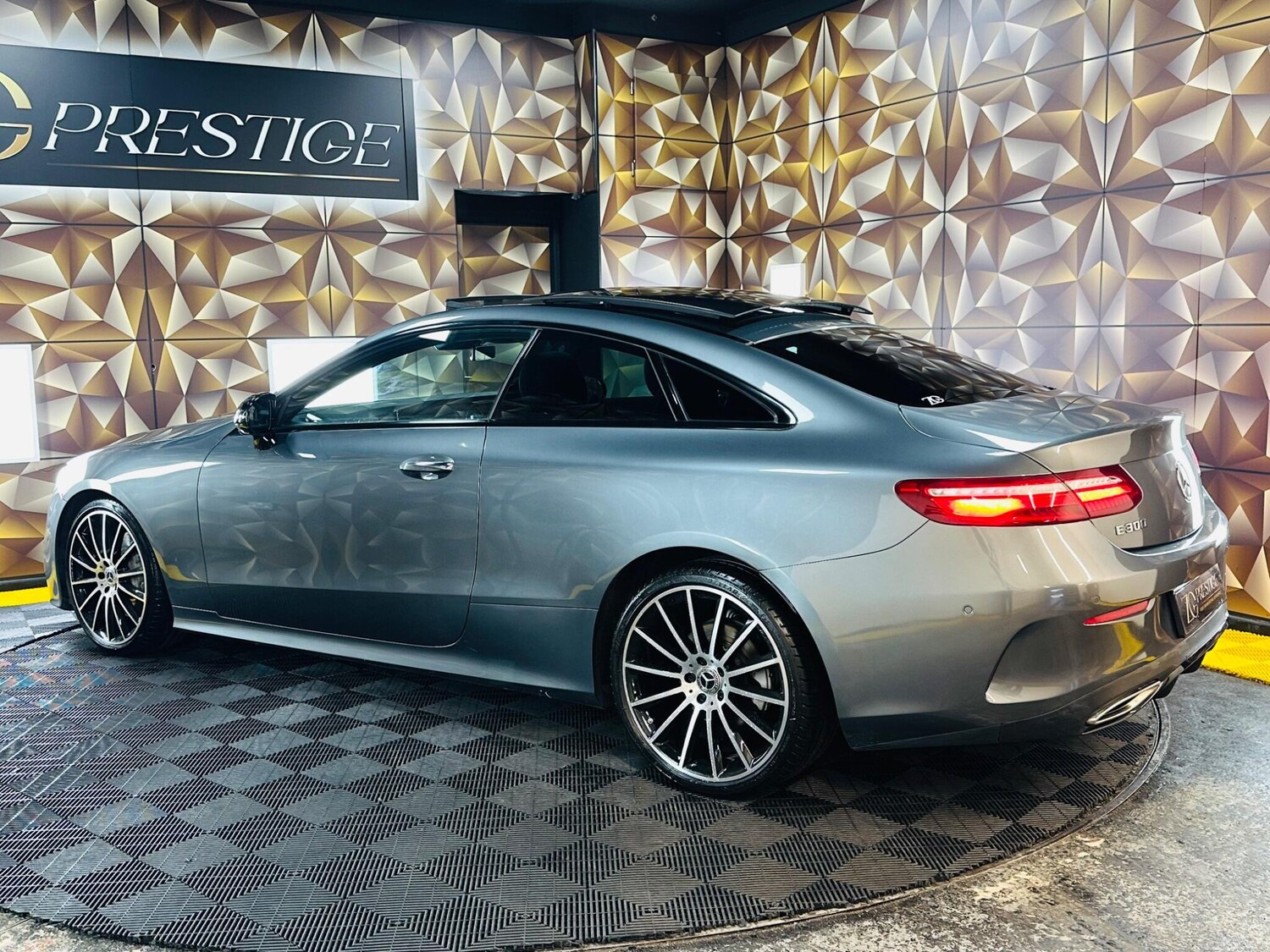 Used Mercedes-Benz E Class 2018 for sale - 77783179: Photo 46