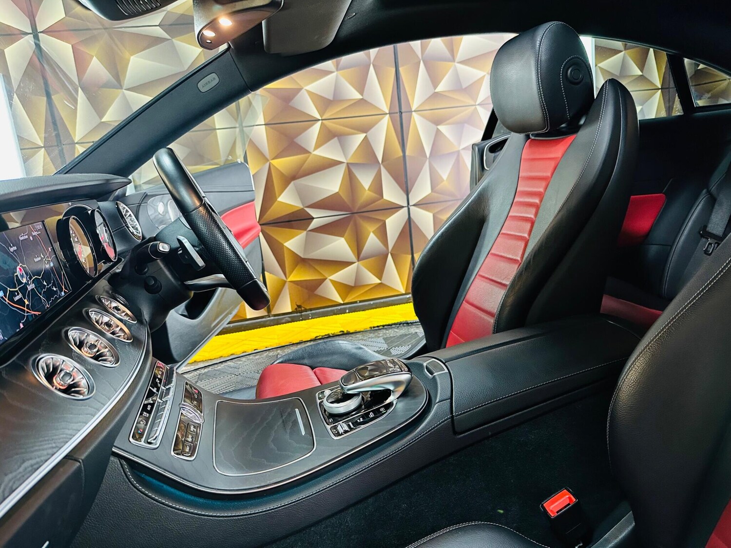 Used Mercedes-Benz E Class 2018 for sale - 77783179: Photo 6