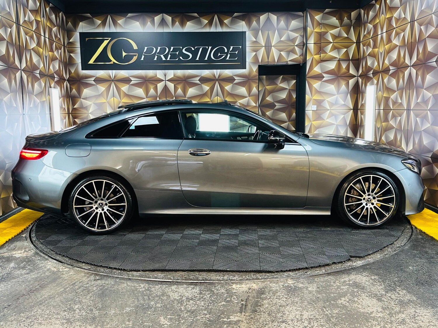 Used Mercedes-Benz E Class 2018 for sale - 77783179: Photo 9