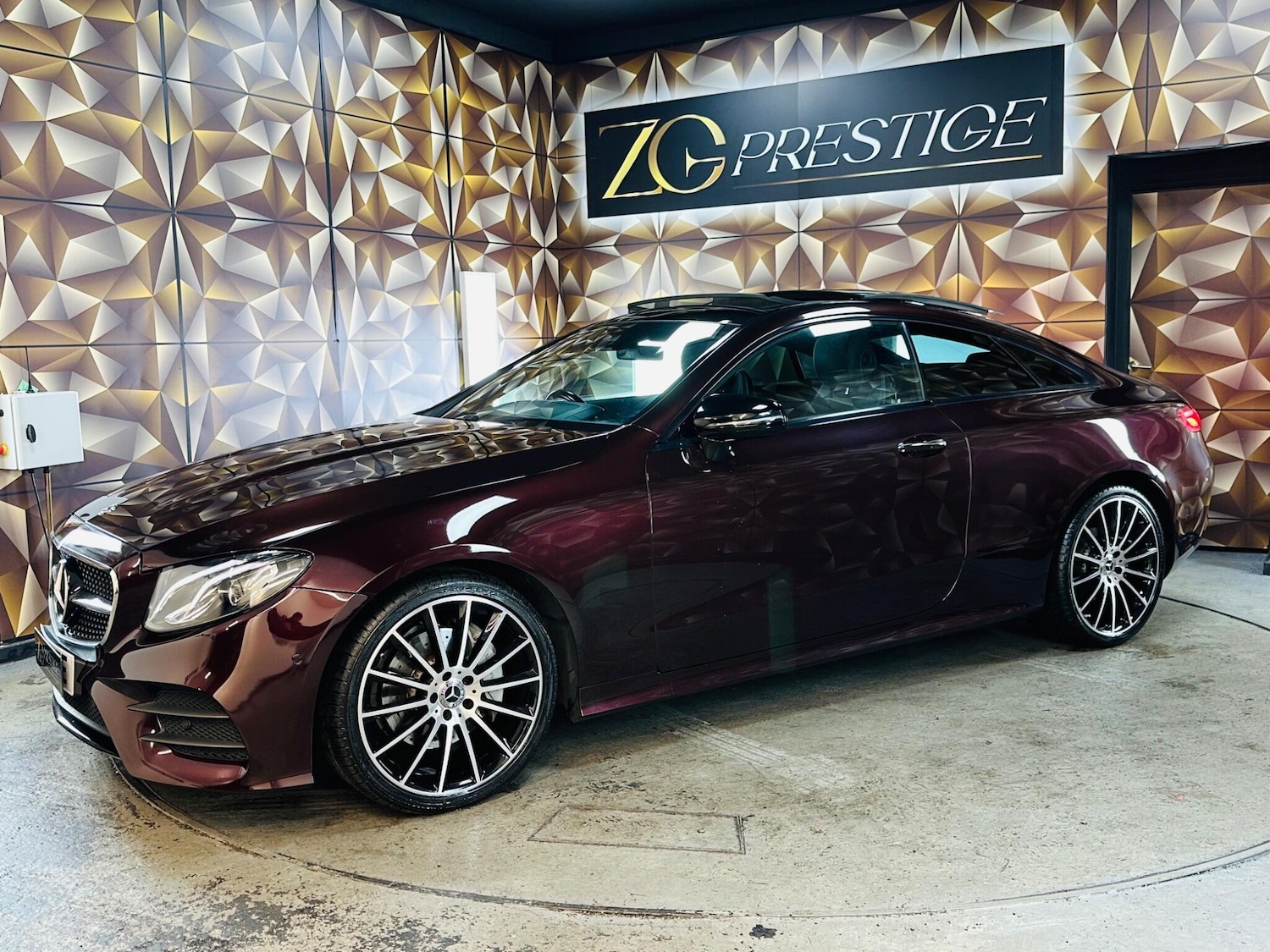 Used Mercedes-Benz E Class 2018 for sale - 76538497: Photo 15