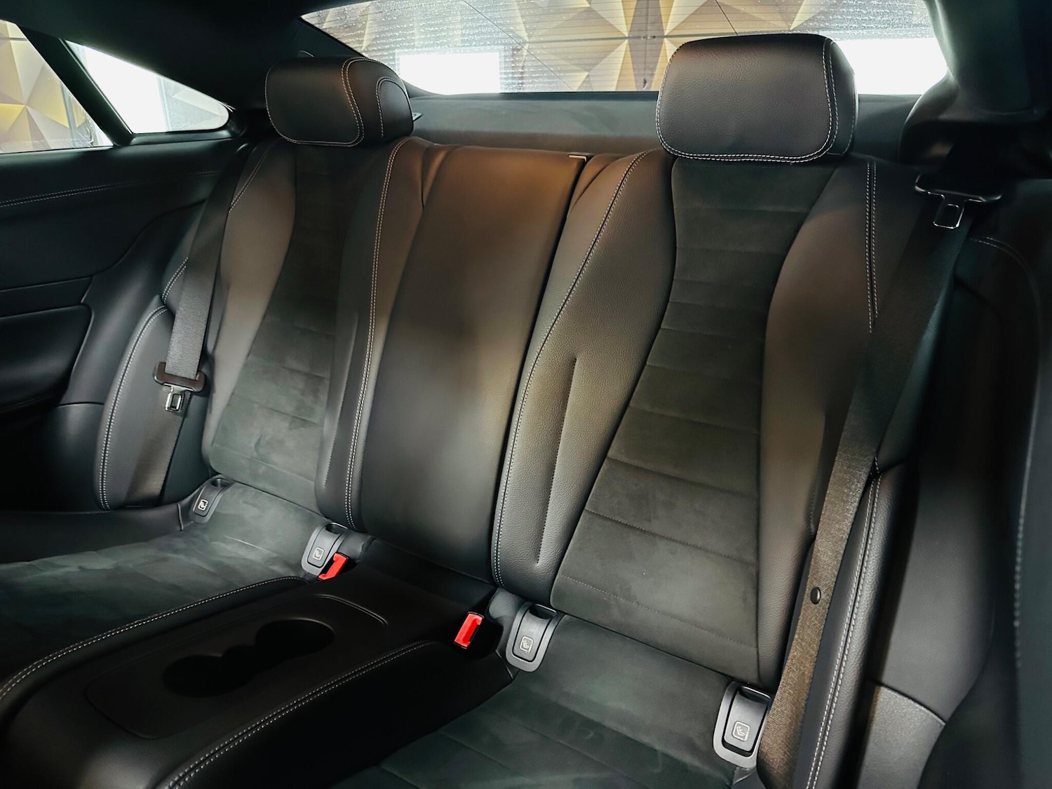 Used Mercedes-Benz E Class 2018 for sale - 76538497: Photo 36