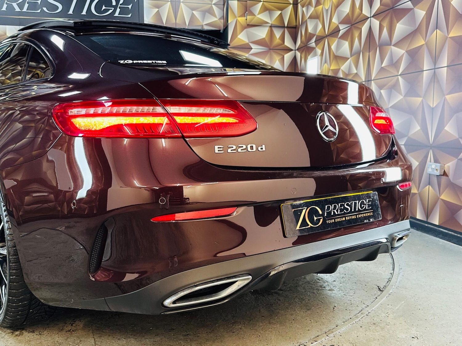 Used Mercedes-Benz E Class 2018 for sale - 76538497: Photo 50