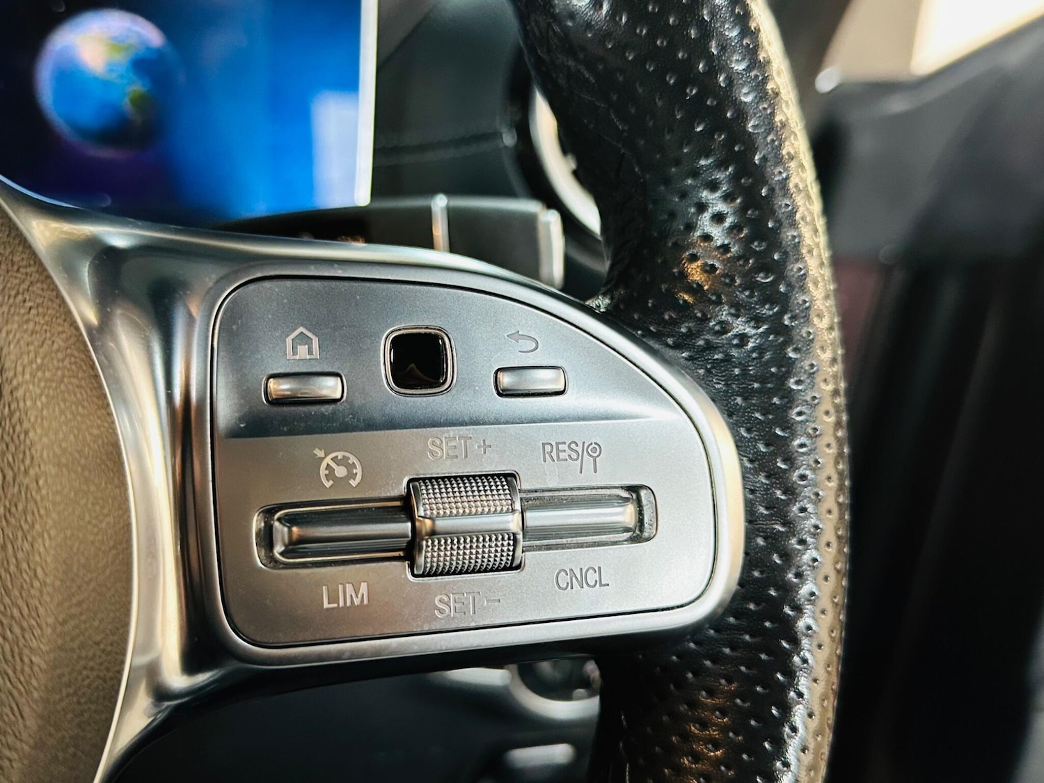 Used Mercedes-Benz E Class 2018 for sale - 76538497: Photo 55