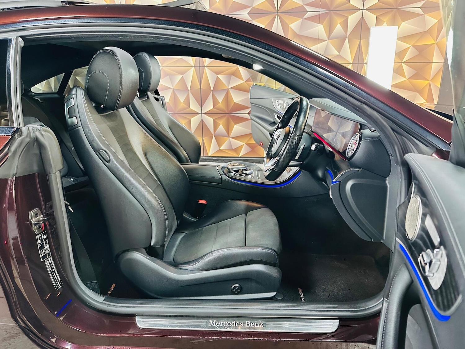 Used Mercedes-Benz E Class 2018 for sale - 76538497: Photo 69