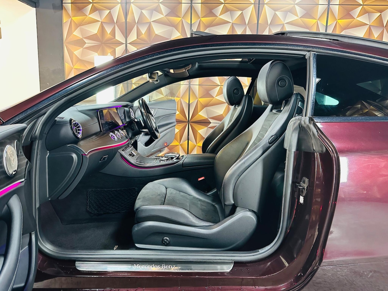 Used Mercedes-Benz E Class 2018 for sale - 76538497: Photo 71