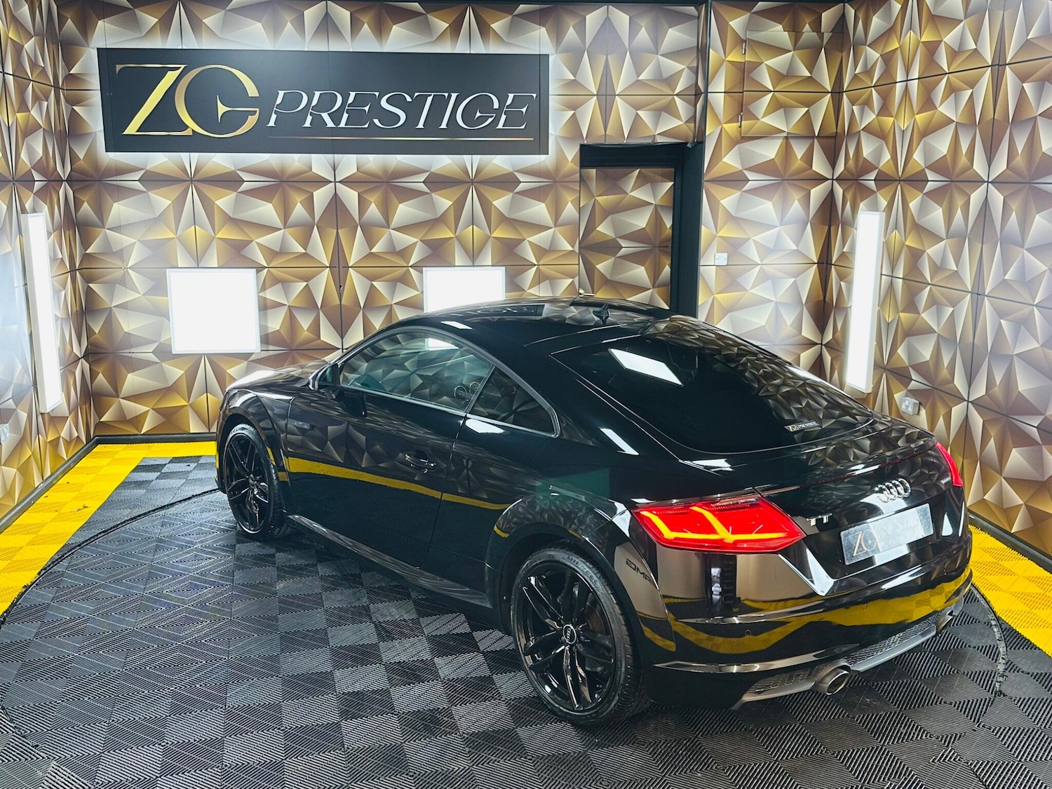 Used Audi TT 2017 for sale - 77358373: Photo 31