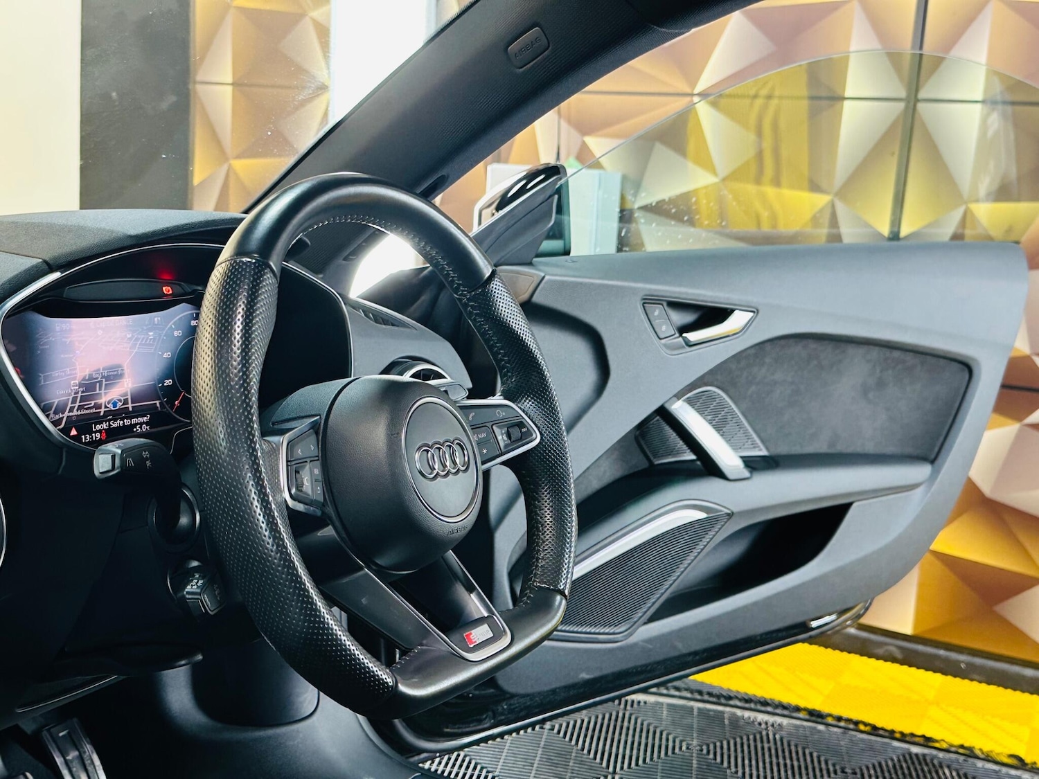 Used Audi TT 2017 for sale - 77358373: Photo 34