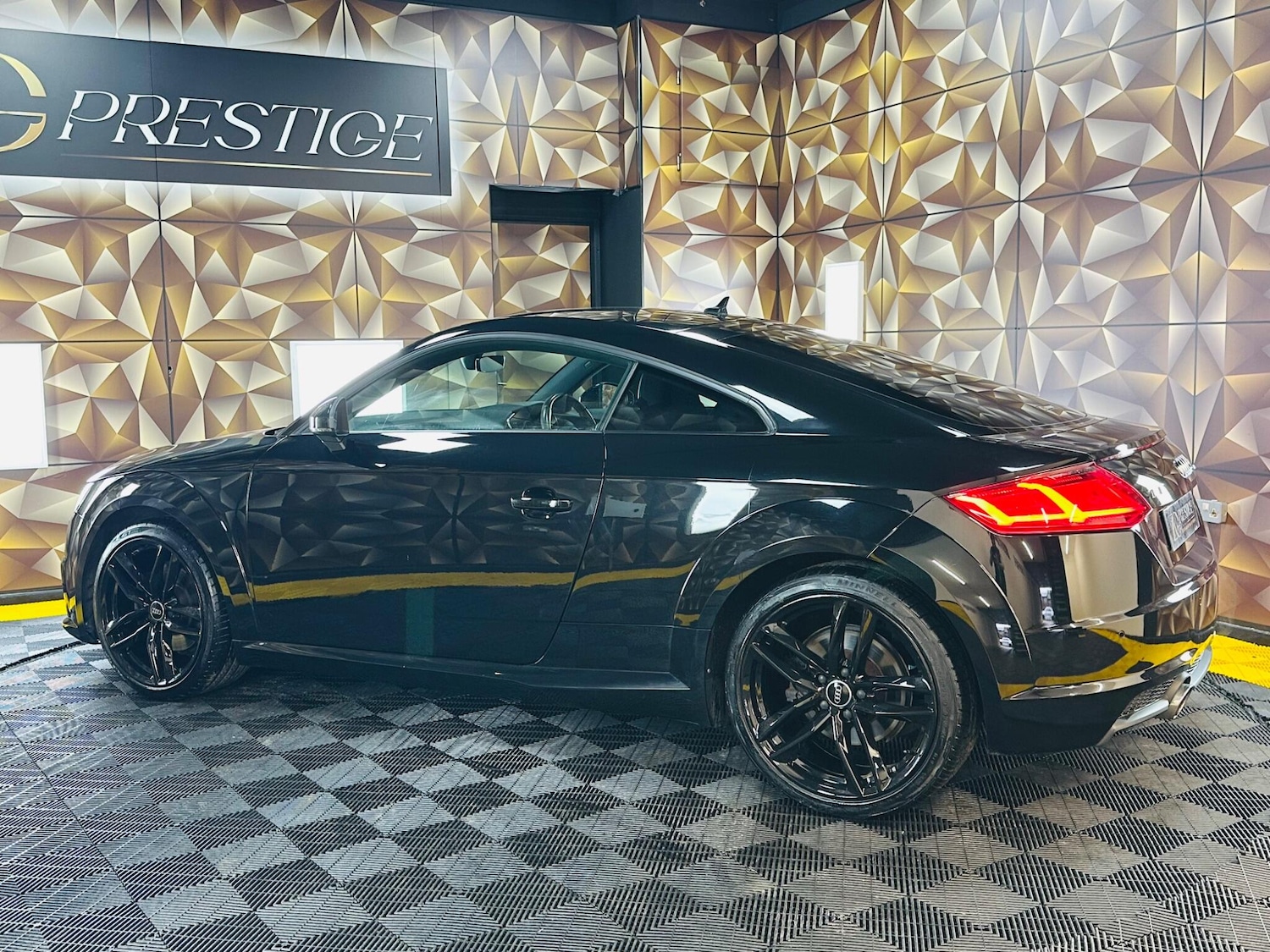 Used Audi TT 2017 for sale - 77358373: Photo 46