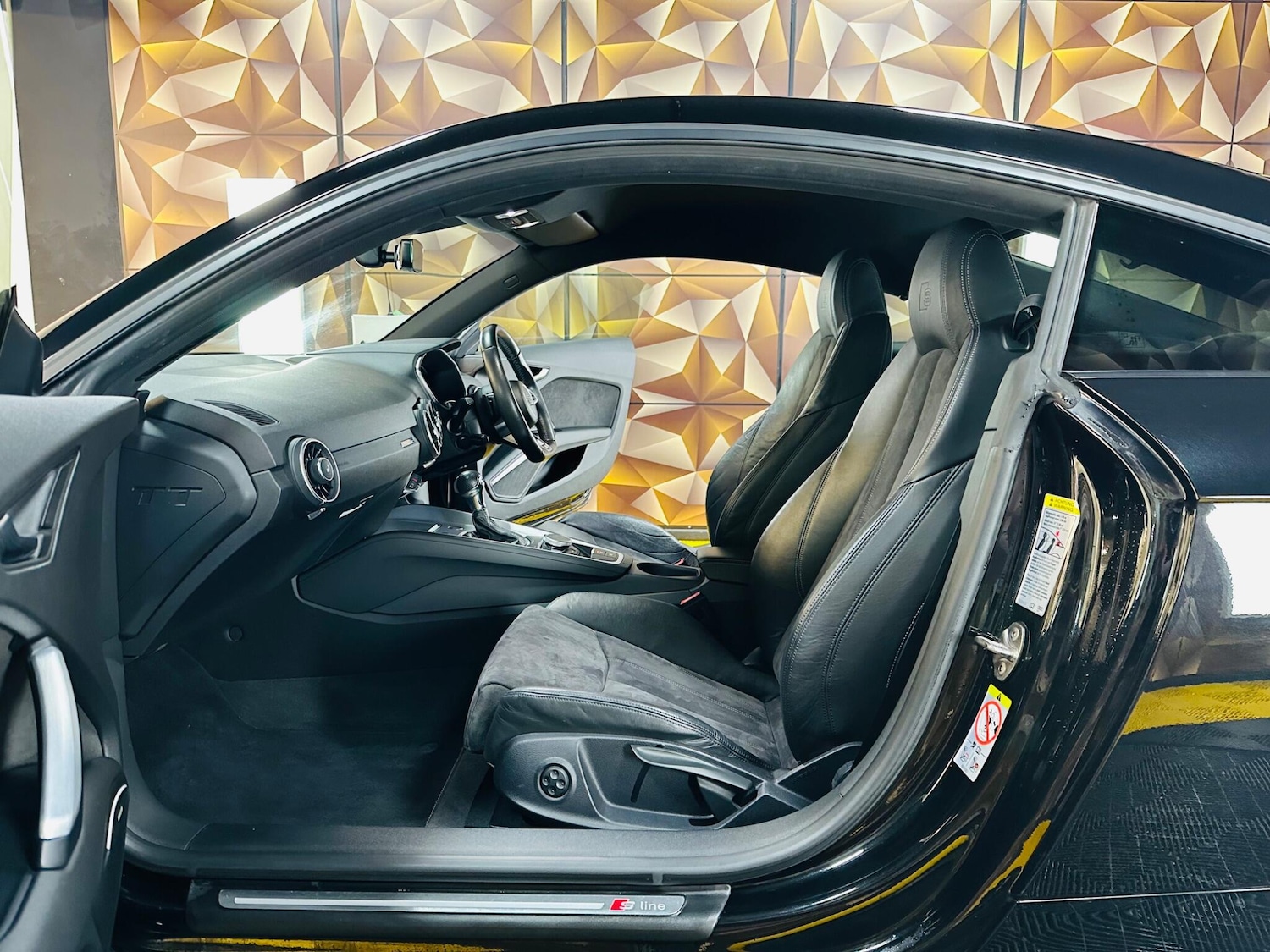 Used Audi TT 2017 for sale - 77358373: Photo 60