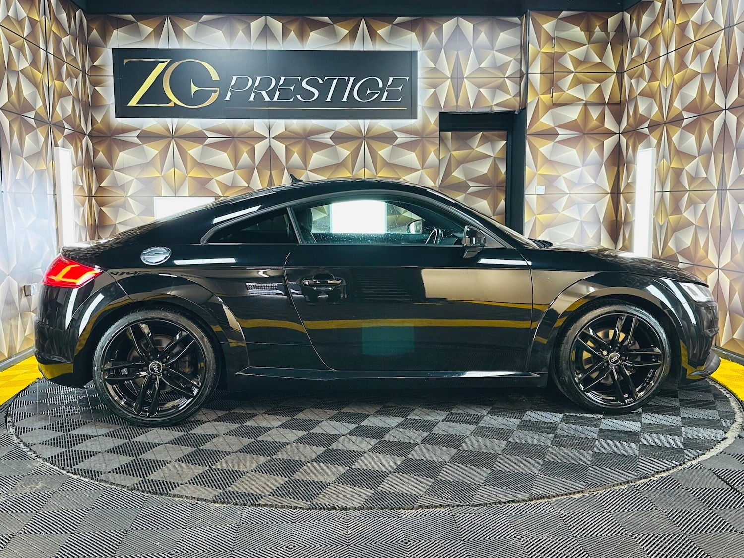 Used Audi TT 2017 for sale - 77358373: Photo 9