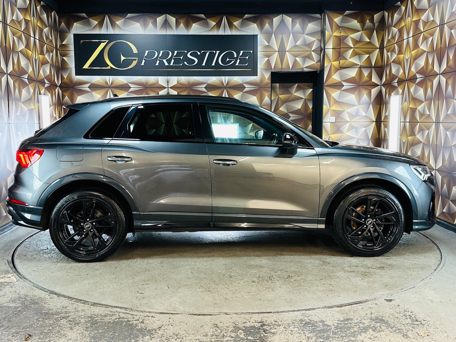 Used Audi Q3 2022 for sale - 77344549: Photo 9