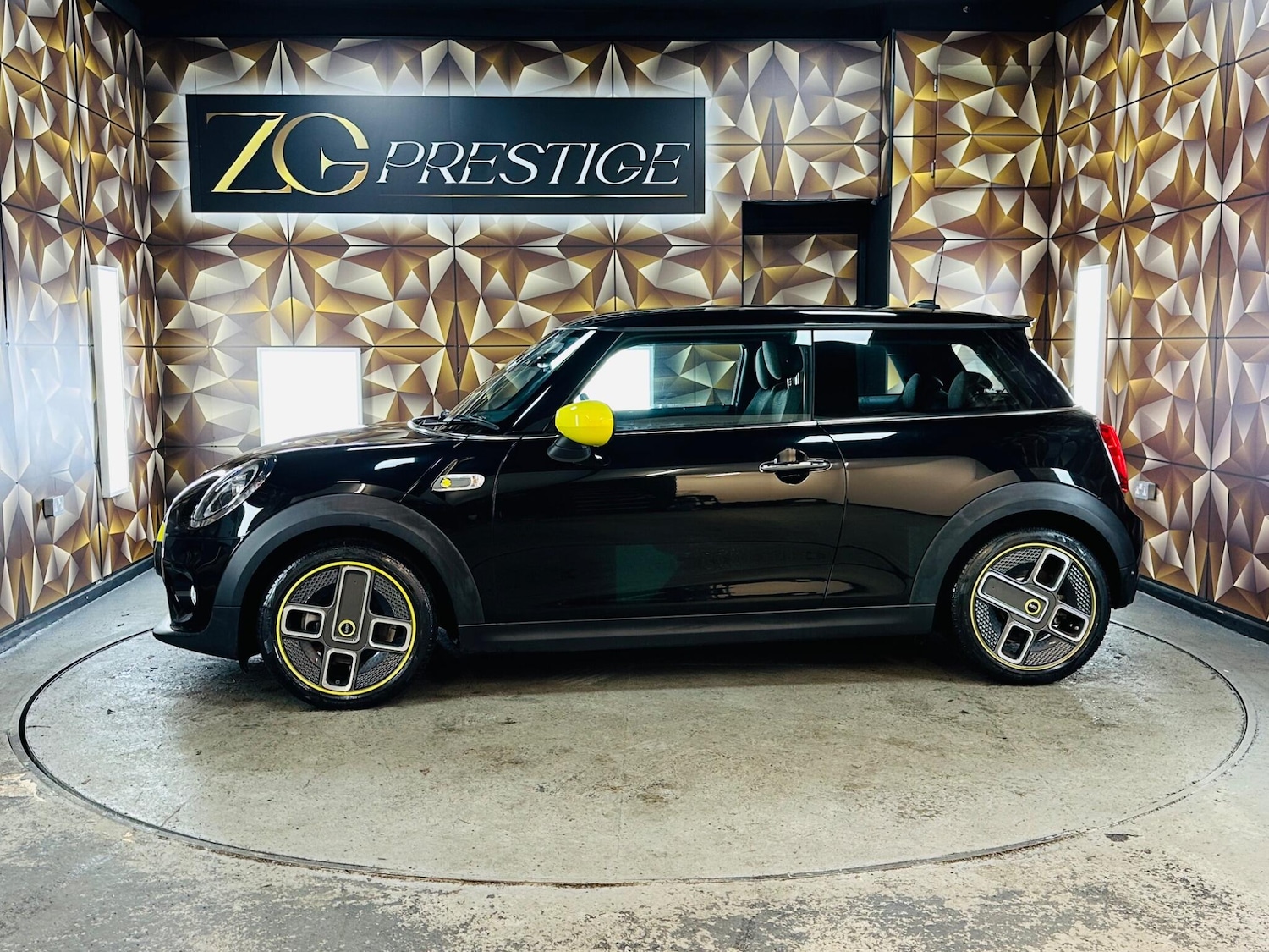 Used MINI Hatch 2020 for sale - 76824692: Photo 11