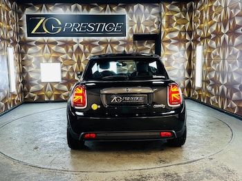 Used MINI Hatch 2020 for sale - 76824692: Photo