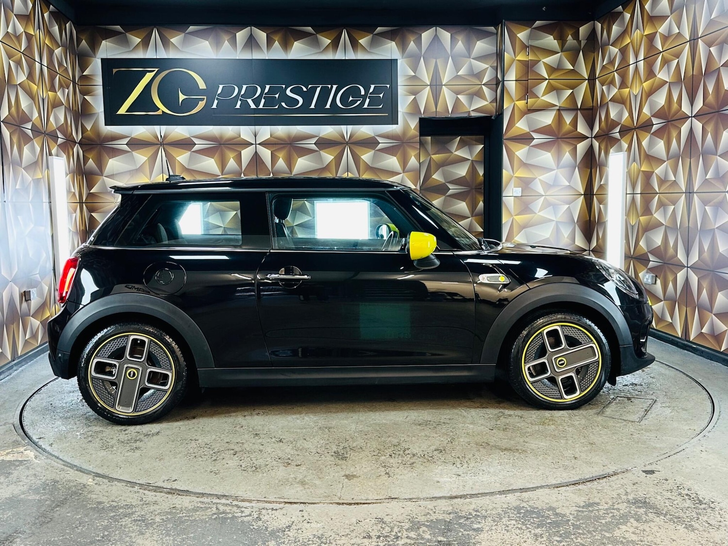 Used MINI Hatch 2020 for sale - 76824692: Photo 9