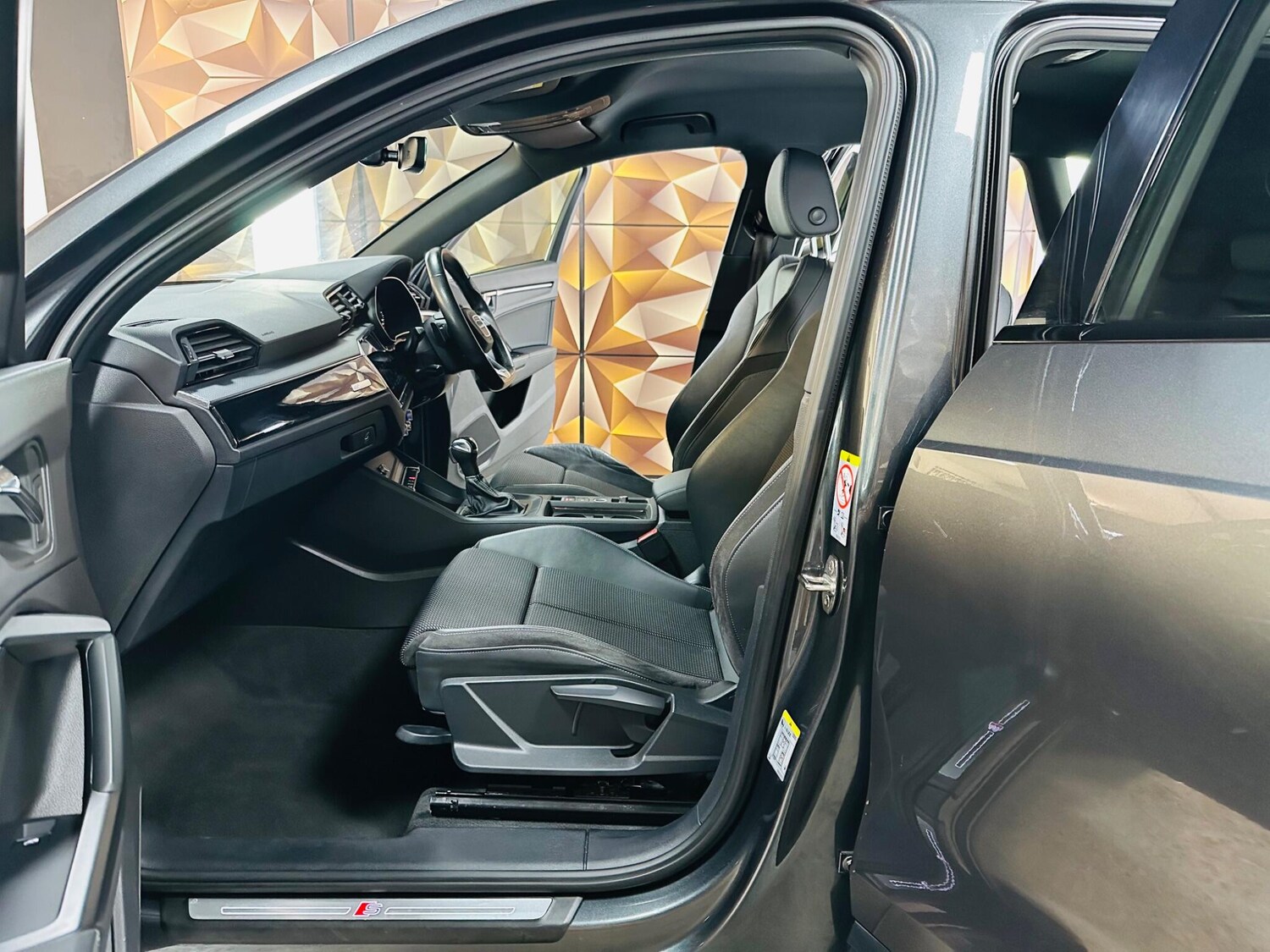 Used Audi Q3 2022 for sale - 76360783: Photo 66