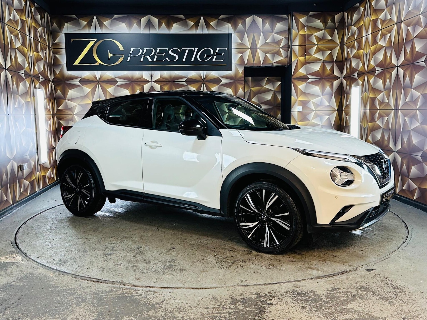 Used Nissan Juke 2020 for sale - 76801169: Photo 1
