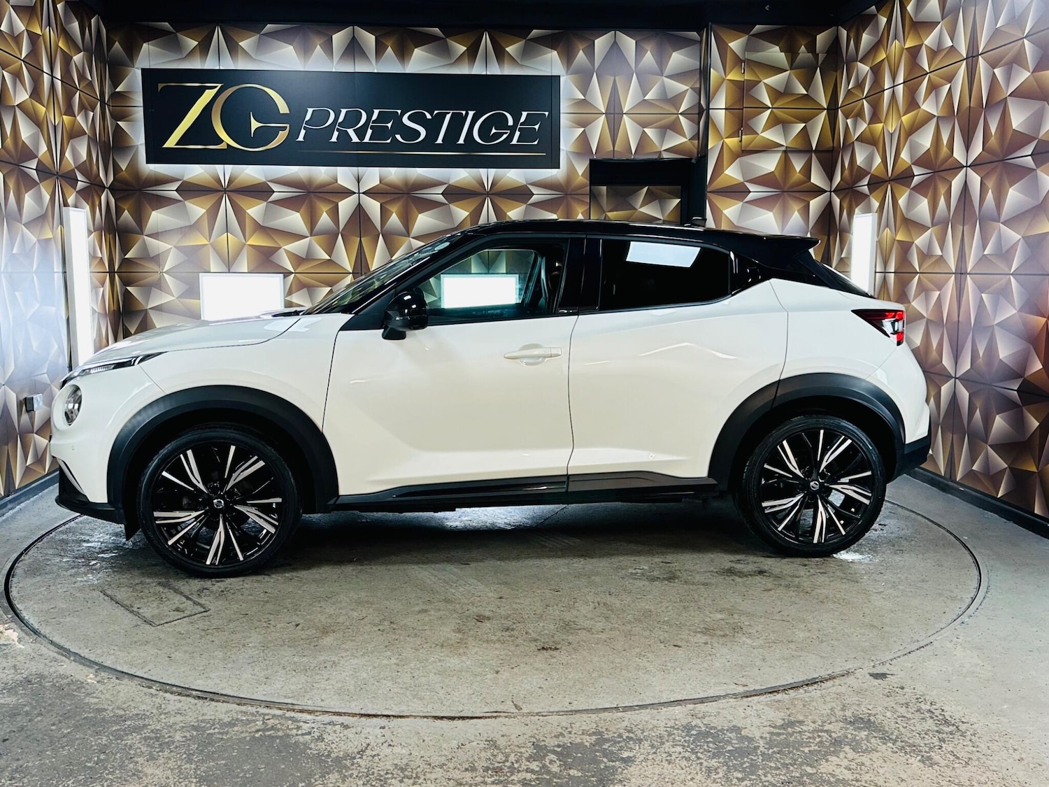 Used Nissan Juke 2020 for sale - 76801169: Photo 11