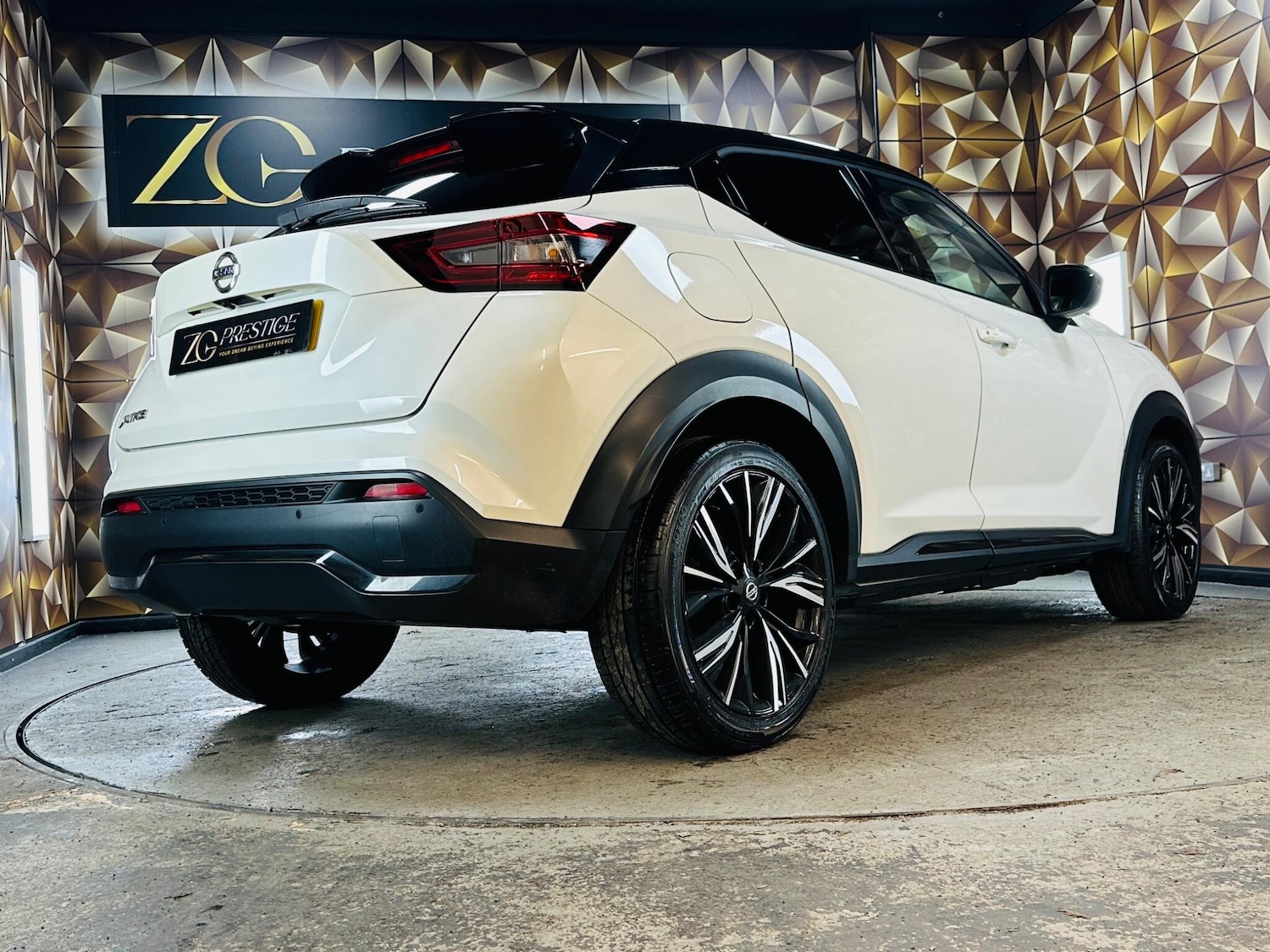 Used Nissan Juke 2020 for sale - 76801169: Photo 41