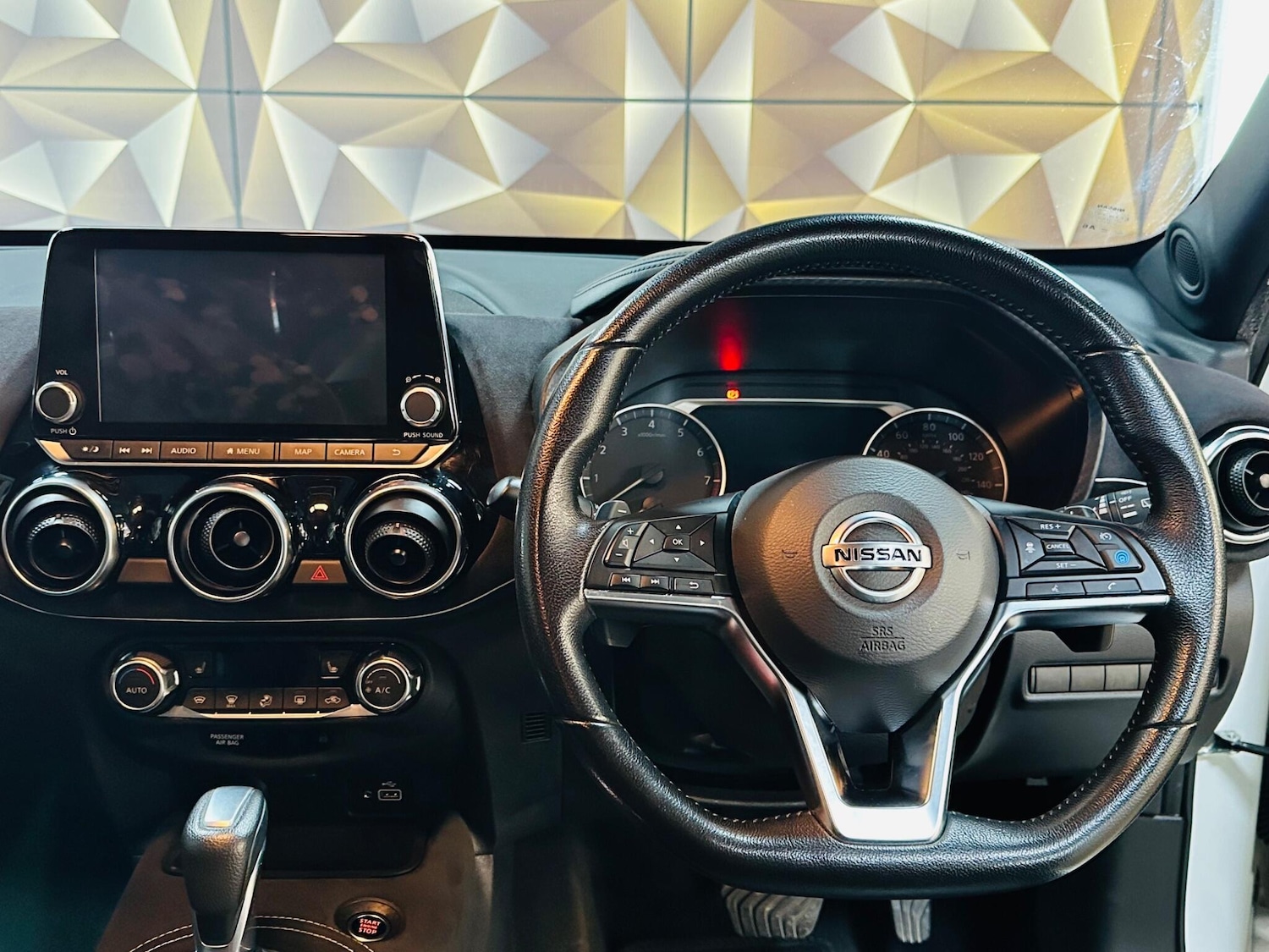 Used Nissan Juke 2020 for sale - 76801169: Photo 49