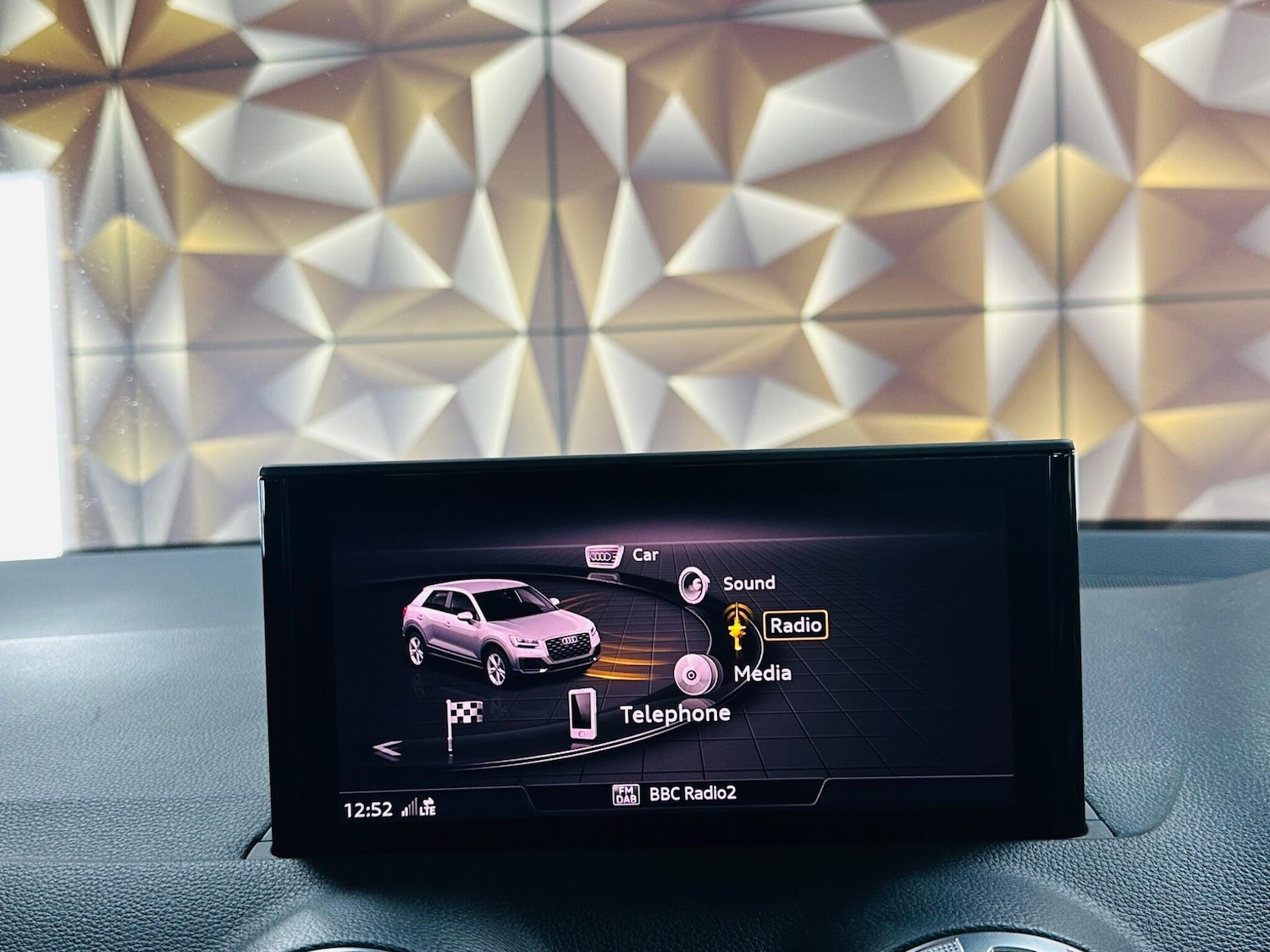 Used Audi Q2 2021 for sale - 76702076: Photo 53