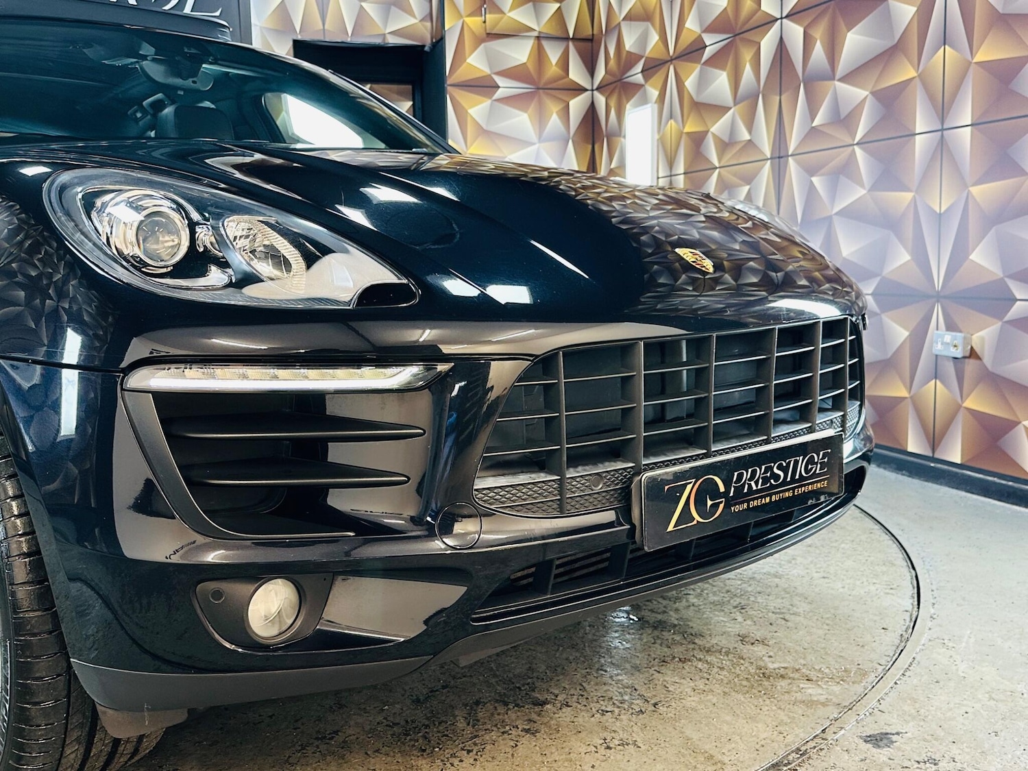 Used Porsche Macan 2015 for sale - 76786383: Photo 29