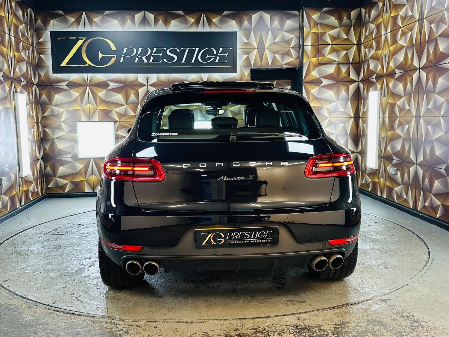 Used Porsche Macan 2015 for sale - 76786383: Photo 3