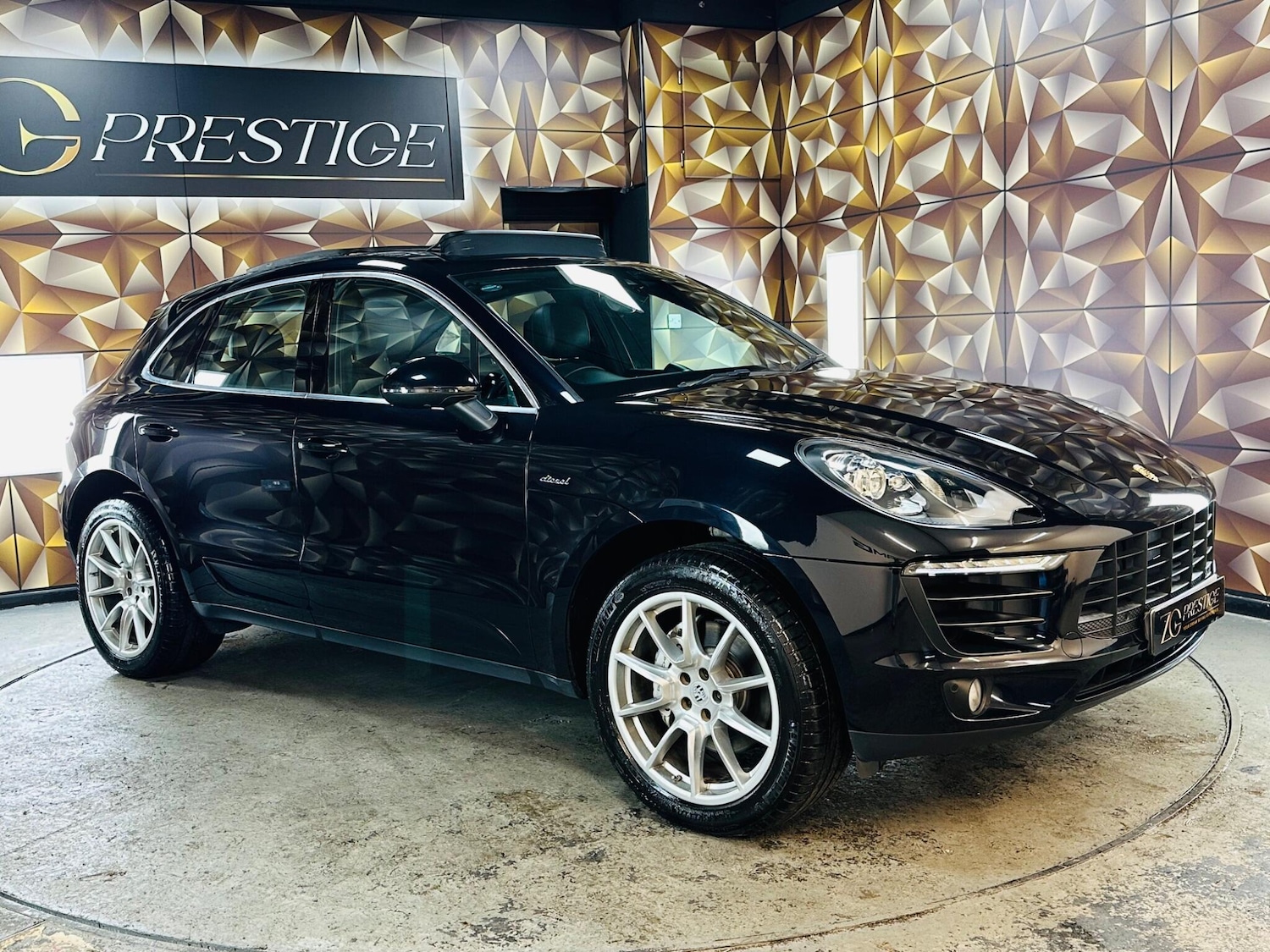 Used Porsche Macan 2015 for sale - 76786383: Photo 35