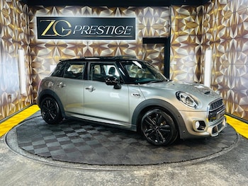 Used MINI Hatch 2019 for sale - 77794329: Photo