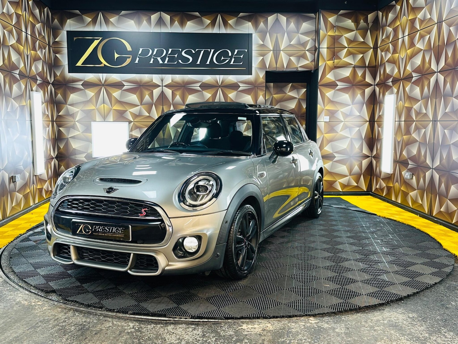 Used MINI Hatch 2019 for sale - 77794329: Photo 25