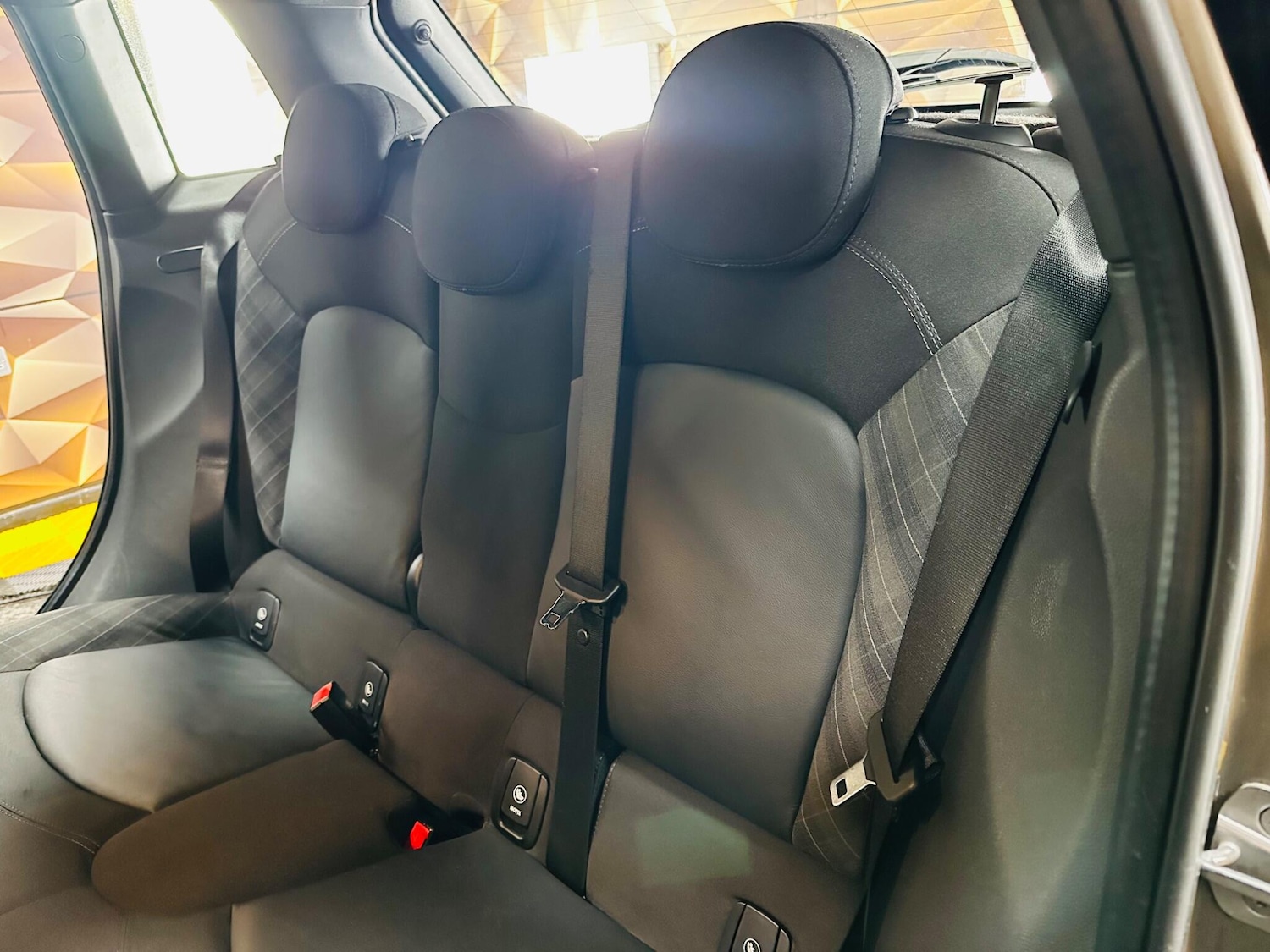 Used MINI Hatch 2019 for sale - 77794329: Photo 34