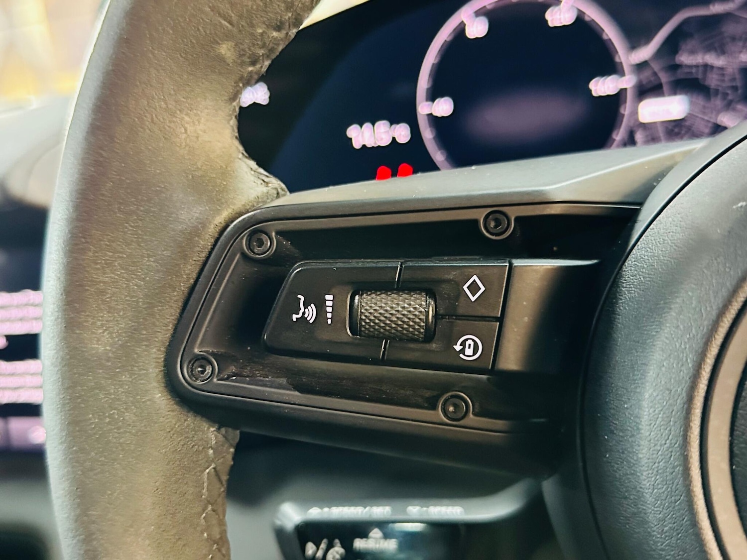 Used Porsche Taycan 2021 for sale - 77255176: Photo 50