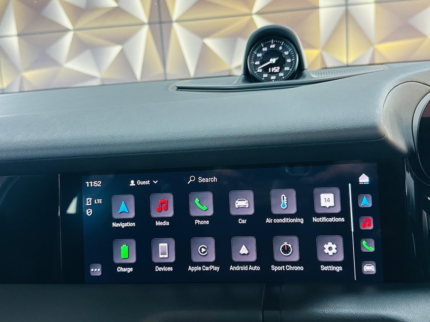 Used Porsche Taycan 2021 for sale - 77255176: Photo 54