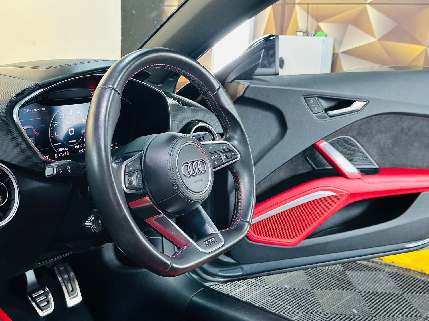 Used Audi TTS for sale - 77586445: Photo 34