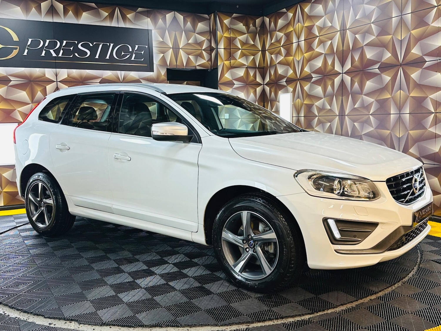 Used Volvo XC60 for sale - 77267235: Photo 13