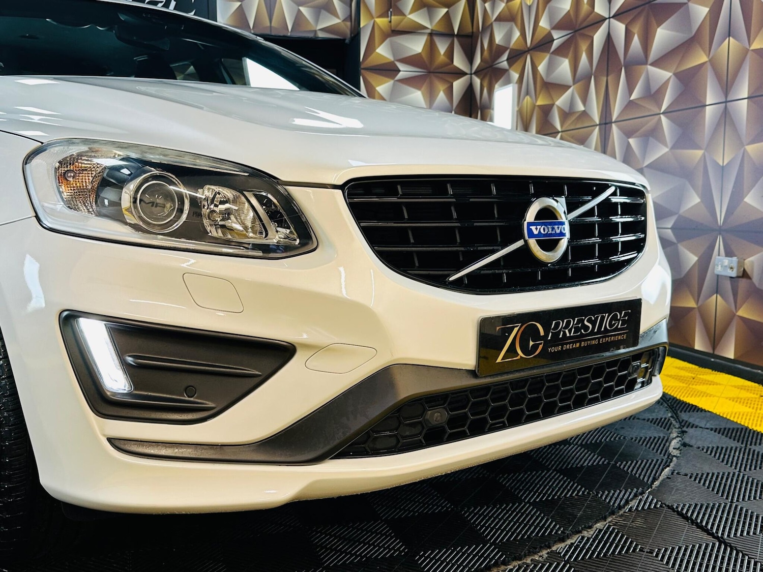 Used Volvo XC60 for sale - 77267235: Photo 30