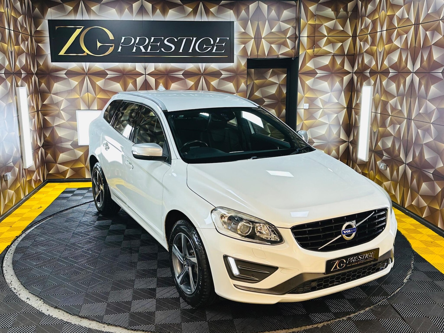 Used Volvo XC60 for sale - 77267235: Photo 35
