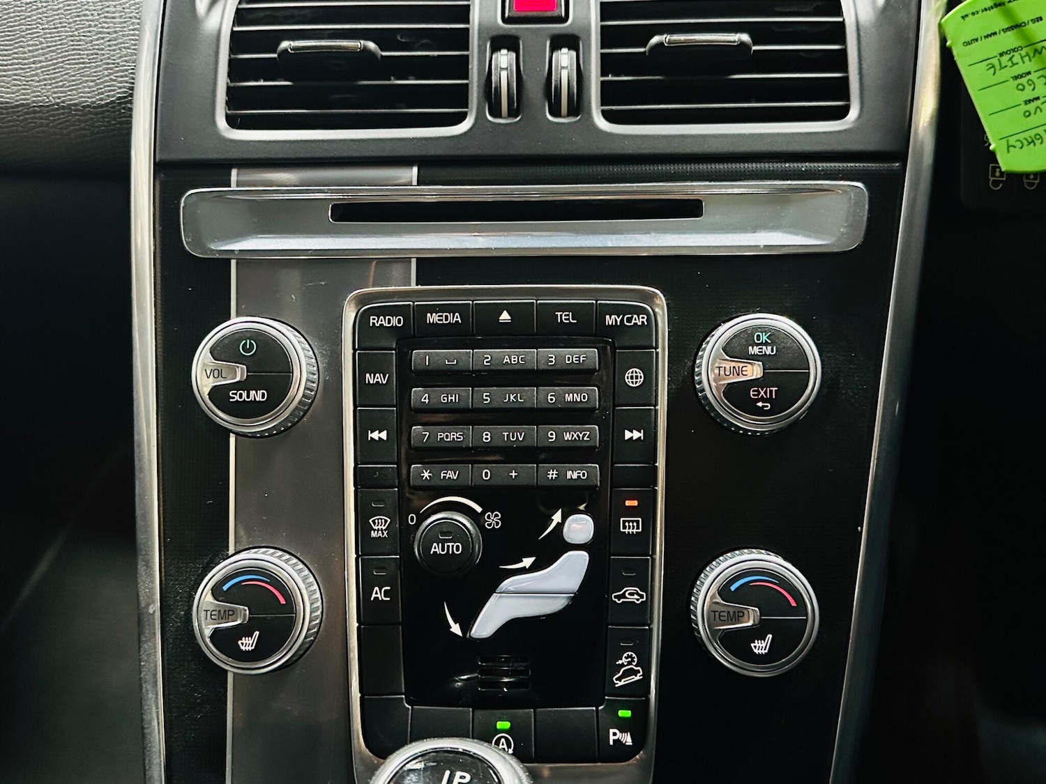 Used Volvo XC60 for sale - 77267235: Photo 50